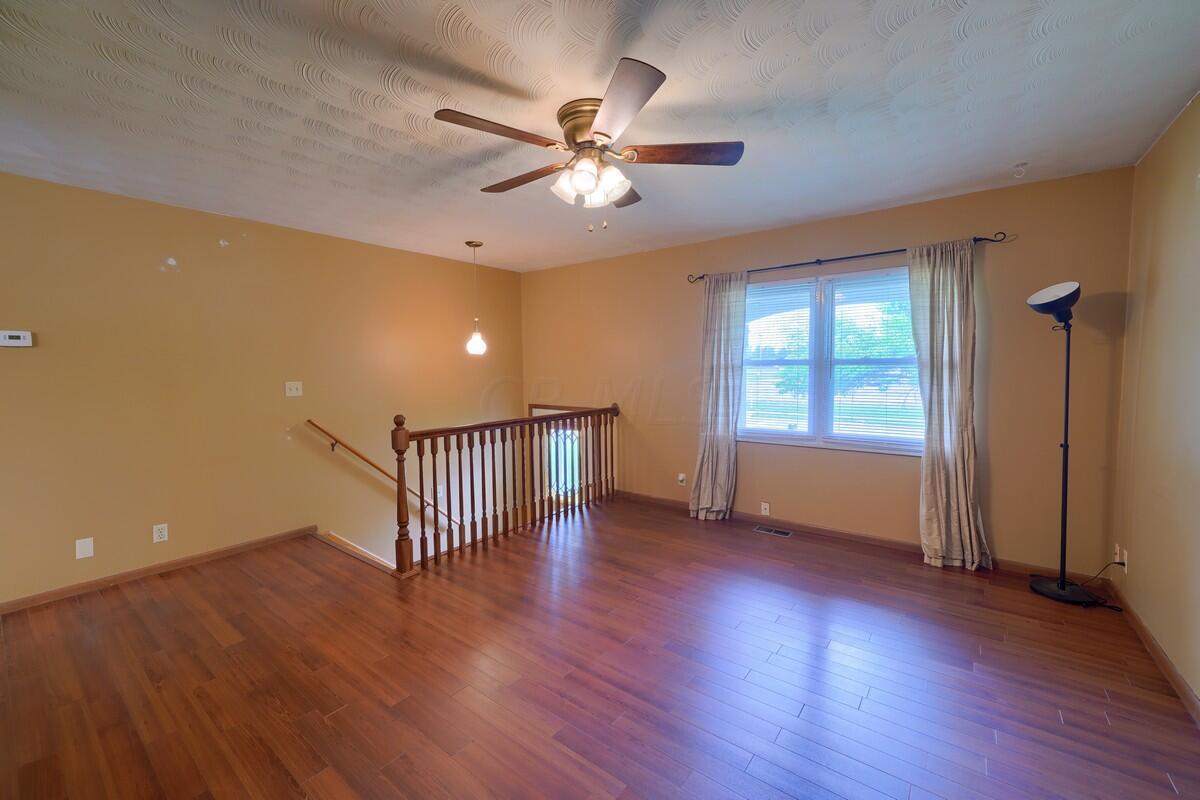 365 North Stygler Road Columbus, OH 43230 - Photo 5 of 29
