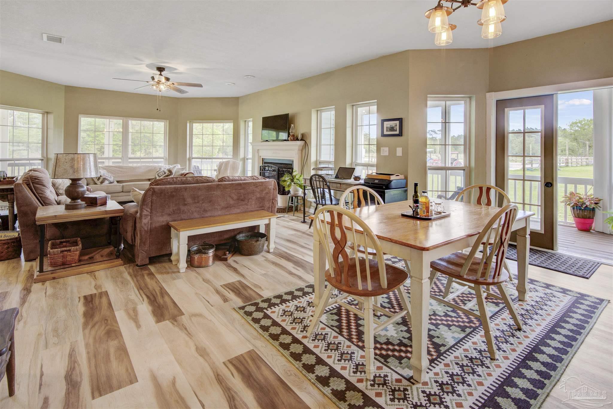 6251 Mary Kitchens Road Milton, FL 32583 - Photo 15 of 34