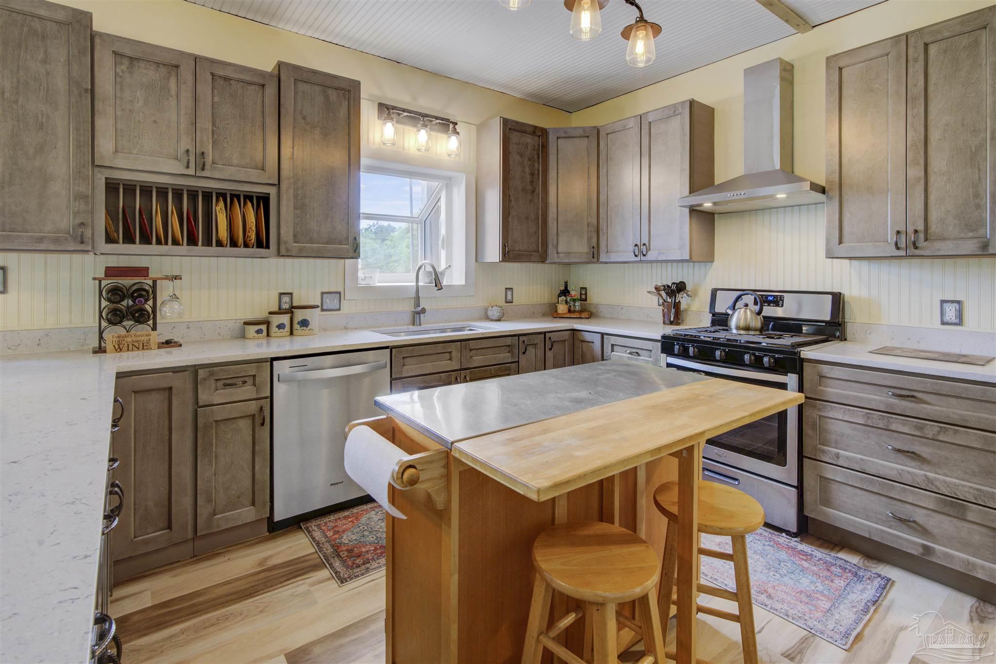 6251 Mary Kitchens Road Milton, FL 32583 - Photo 17 of 34