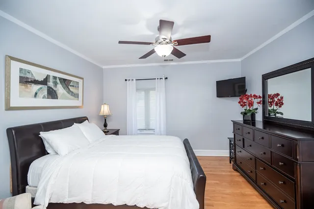 $749,900 | 10656 South Oakley Avenue, Chicago, IL 60643