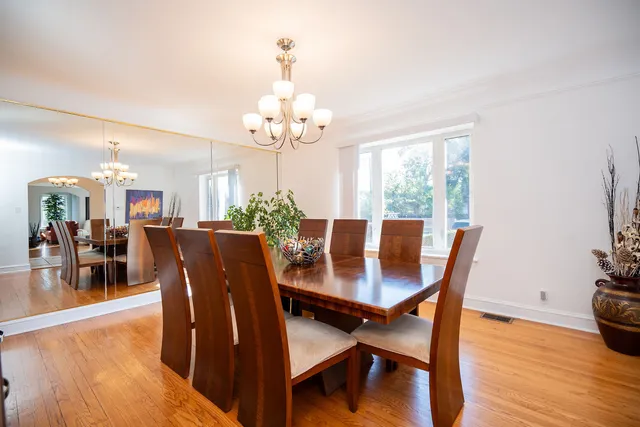 $749,900 | 10656 South Oakley Avenue, Chicago, IL 60643