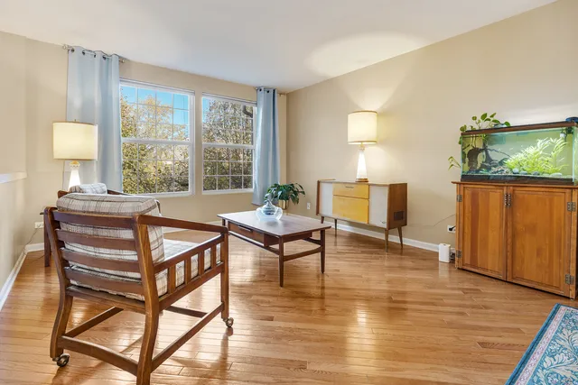 $329,900 | 2451 Anna Way, Elgin, IL 60124