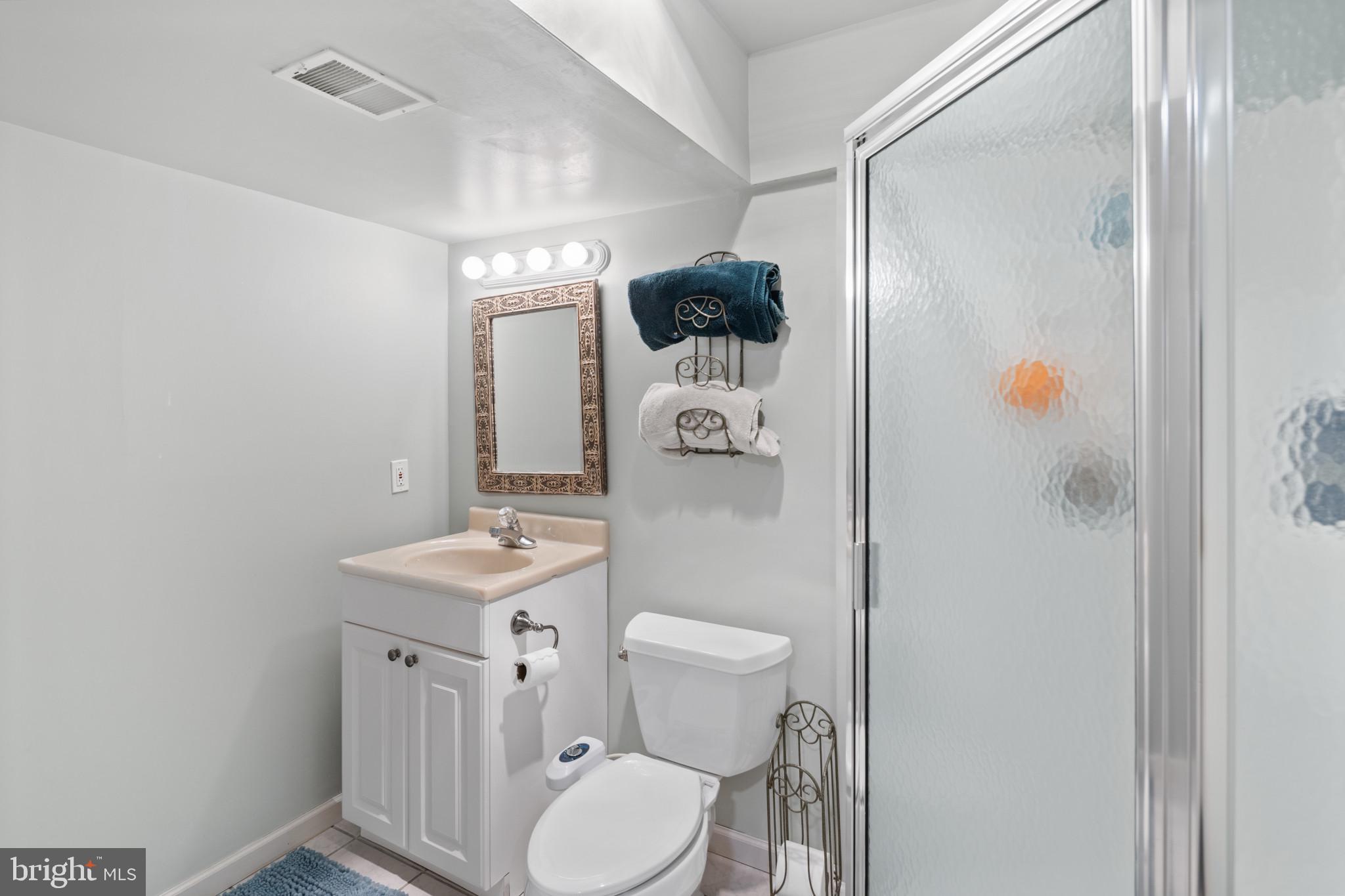 8242 Glenmar Road Ellicott City, MD 21043 - Photo 34 of 43 Gallery Image 34