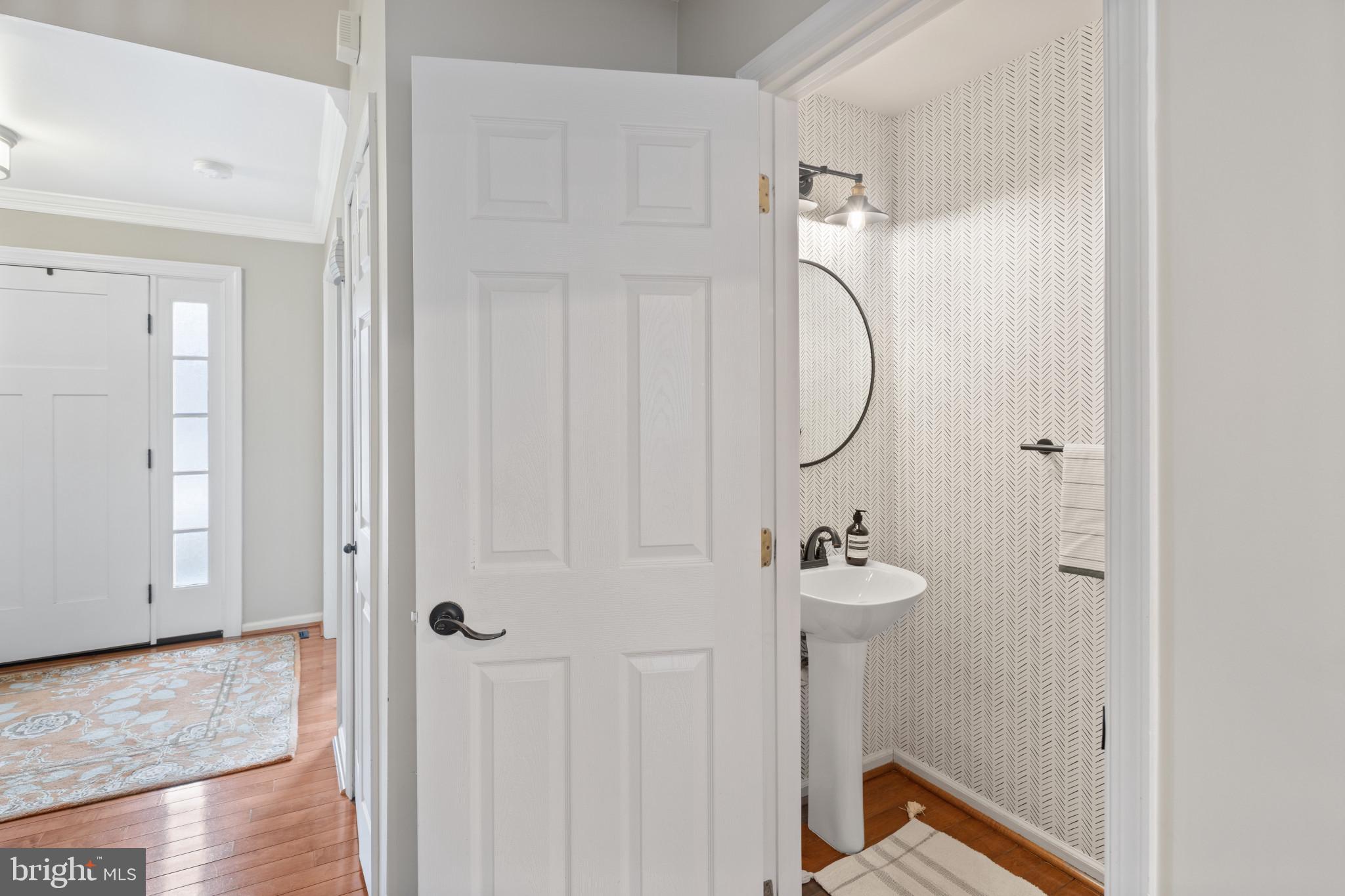 8242 Glenmar Road Ellicott City, MD 21043 - Photo 6 of 43 Gallery Image 6