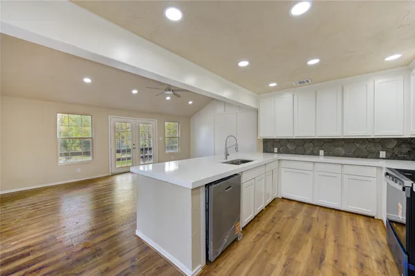 $158,990 | 235 6th Street, Trinity, TX 75862