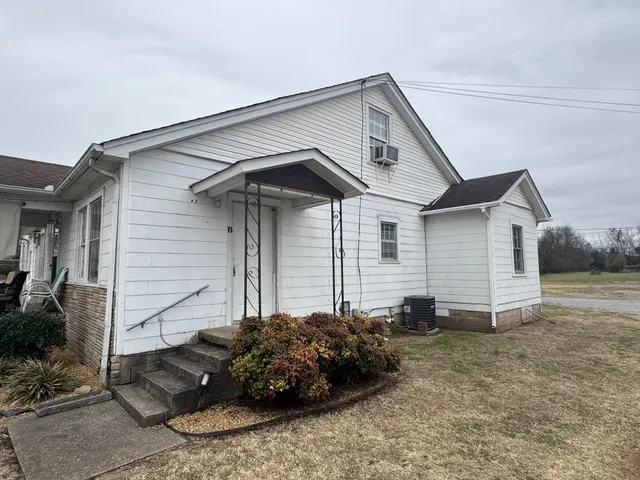 $1,350 | 835 Bridge Avenue, Unit B, Murfreesboro, TN 37129