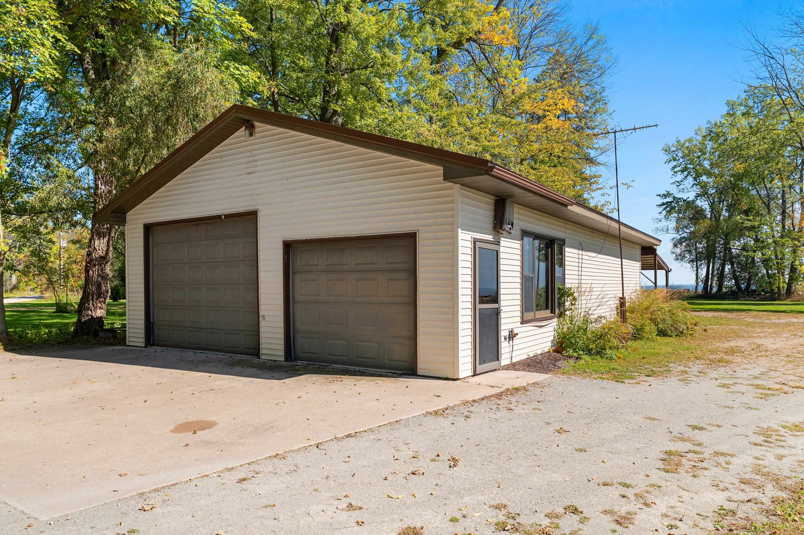 4135 Lade Beach Road Little Suamico, WI 54141 - Photo 50 of 83 Gallery Image 50