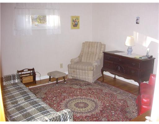 39 Douglas Road Warwick, RI 02886 - Photo 5 of 9 Other.