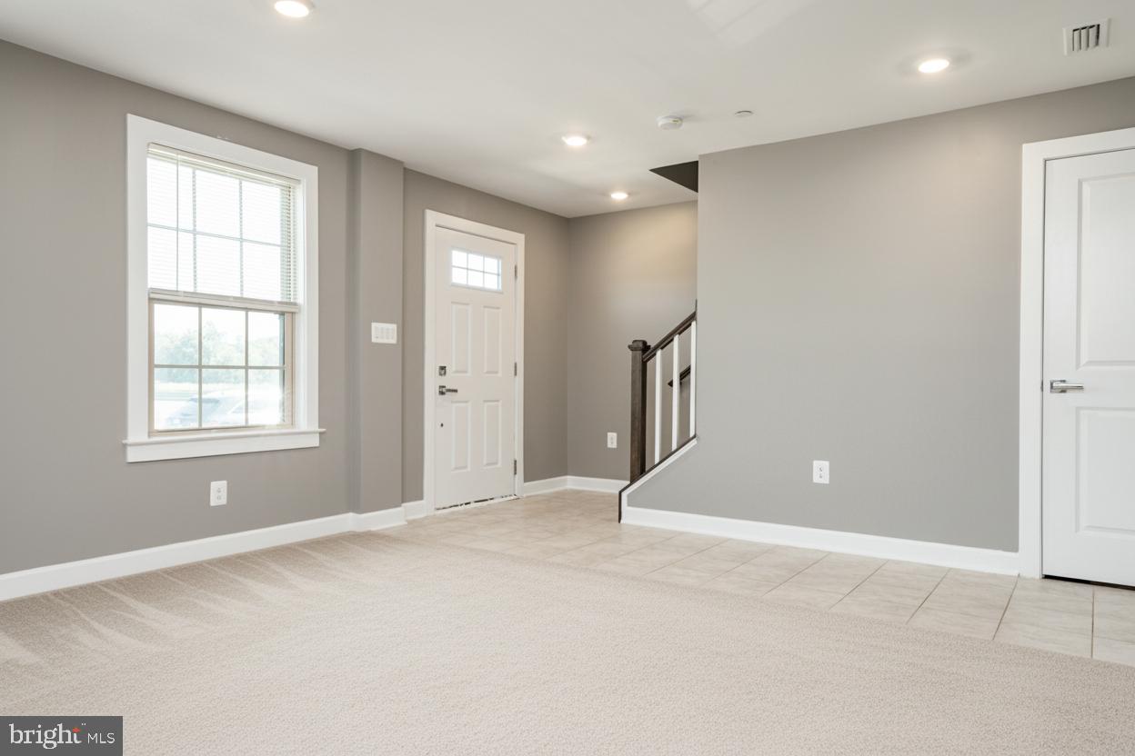 183 Lyons Creek Drive Laurel, MD 20708 - Photo 6 of 33