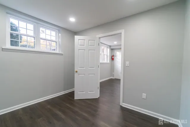 $256,000 | 106 College Drive, Edison, NJ 08817