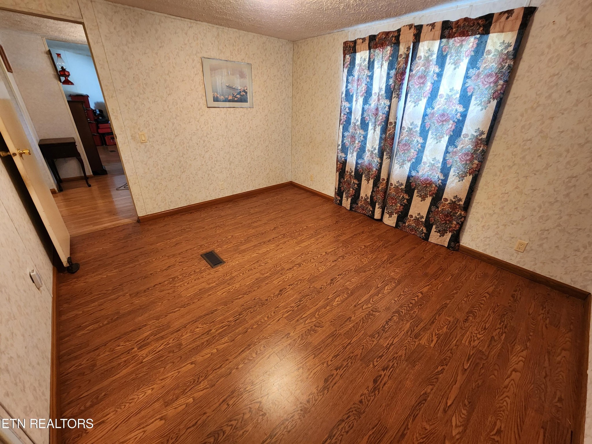 199 Carson Pugh Road Crossville, TN 38571 - Photo 50 of 58 wooden floor in a hall with an entryway