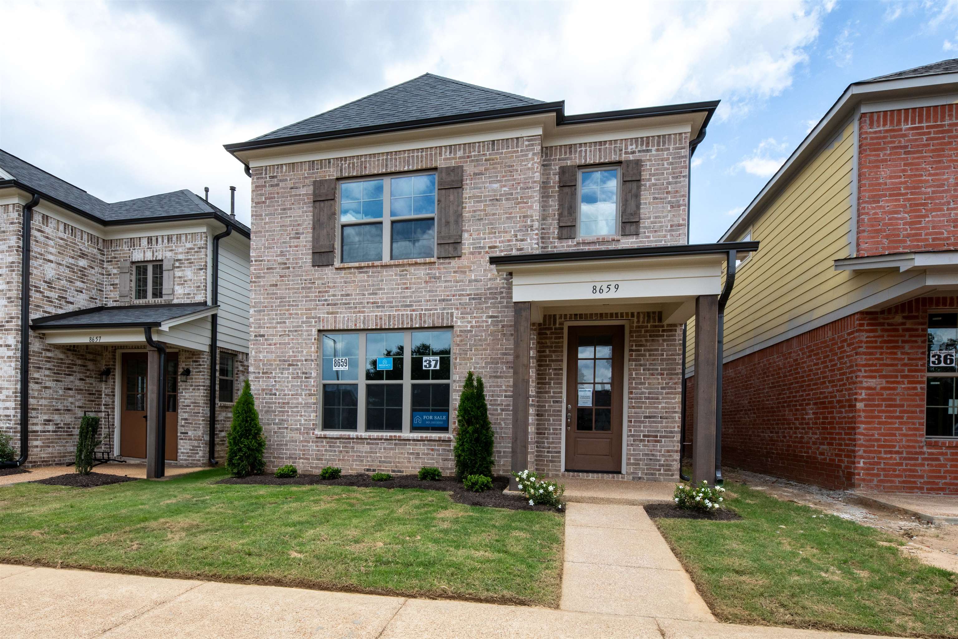 8659 Colleton Way Memphis, TN 38018 - Photo 1 of 19 Gallery Image 1