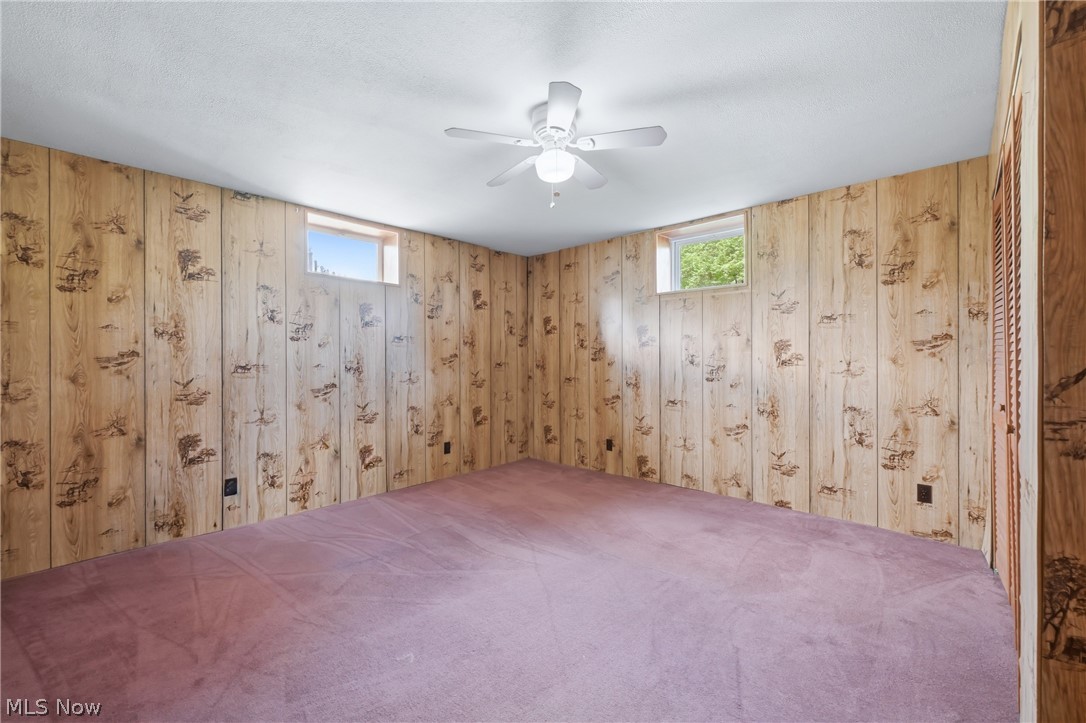 7374 Vale Road Rogers, OH 44455 - Photo 35 of 48