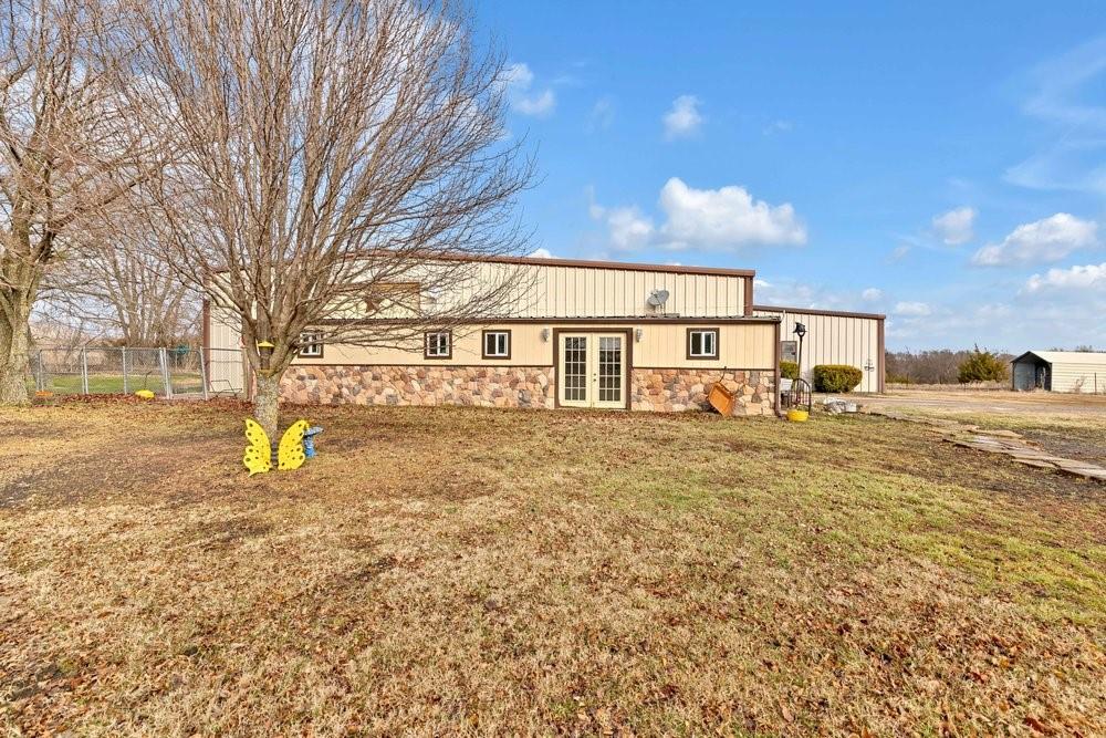 7709 Fm 902 Sherman, TX 75092 - Photo 39 of 39 a swimming pool with outdoor seating and yard