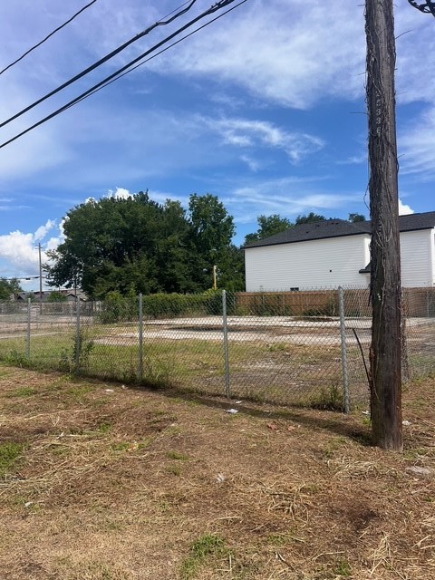 3202 Laura Koppe Road Houston, TX 77093 - Photo 13 of 14 a view of a backyard