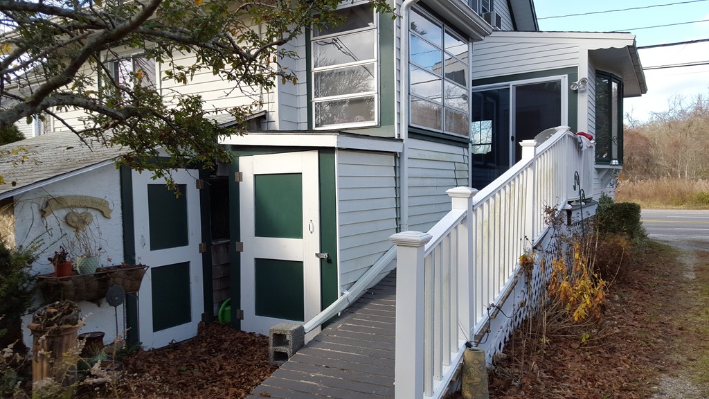 148 Fairhaven Road Mattapoisett, MA 02739 - Photo 6 of 7 Gallery Image 6