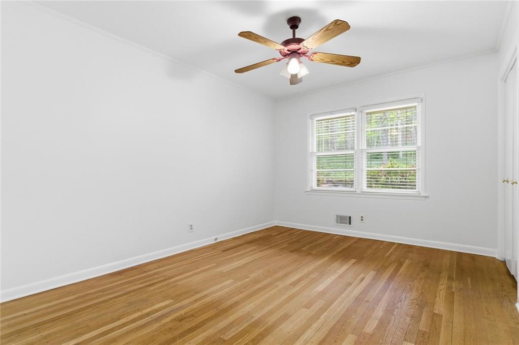 955 Vistavia Circle Decatur, GA 30033 - Photo 16 of 27