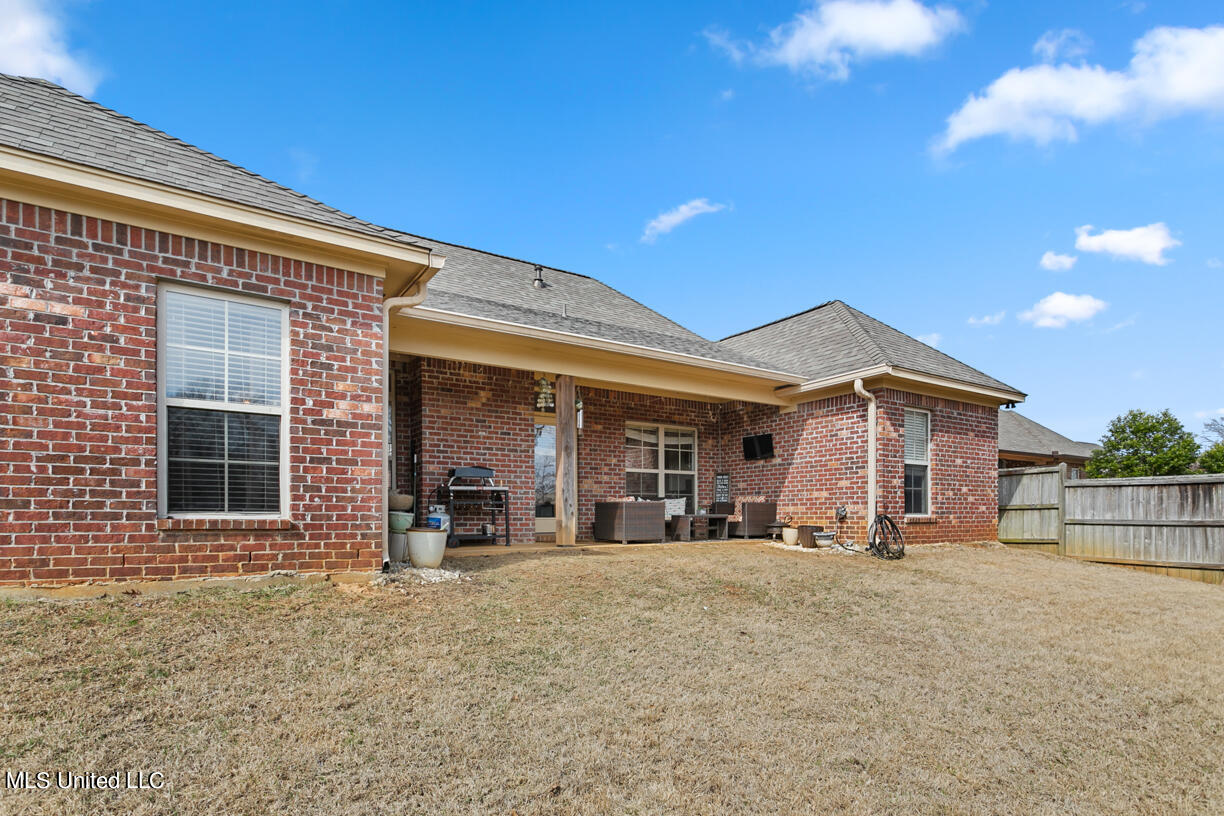 104 Stillhollow Lane Madison, MS 39110 - Photo 26 of 27 104 Stillhollow lane front-21