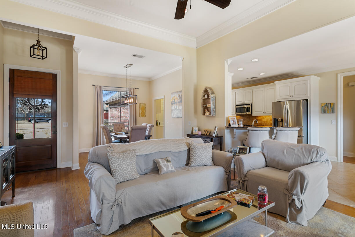 104 Stillhollow Lane Madison, MS 39110 - Photo 3 of 27 104 Stillhollow lane front-5