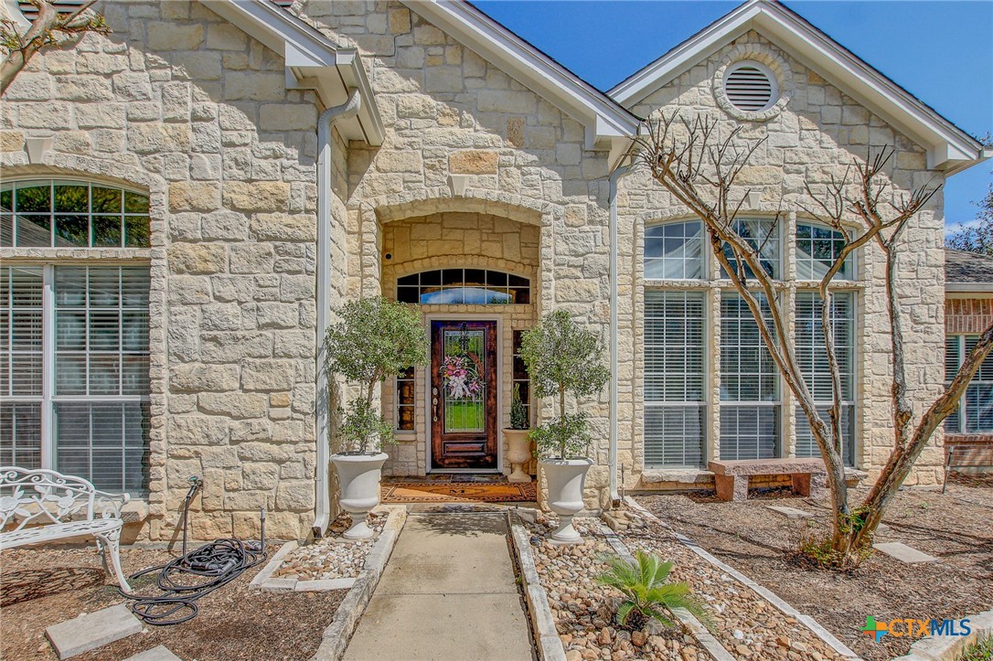 200 Carriage House Road Salado, TX 76571 - Photo 3 of 43 a front view of a house with a porch