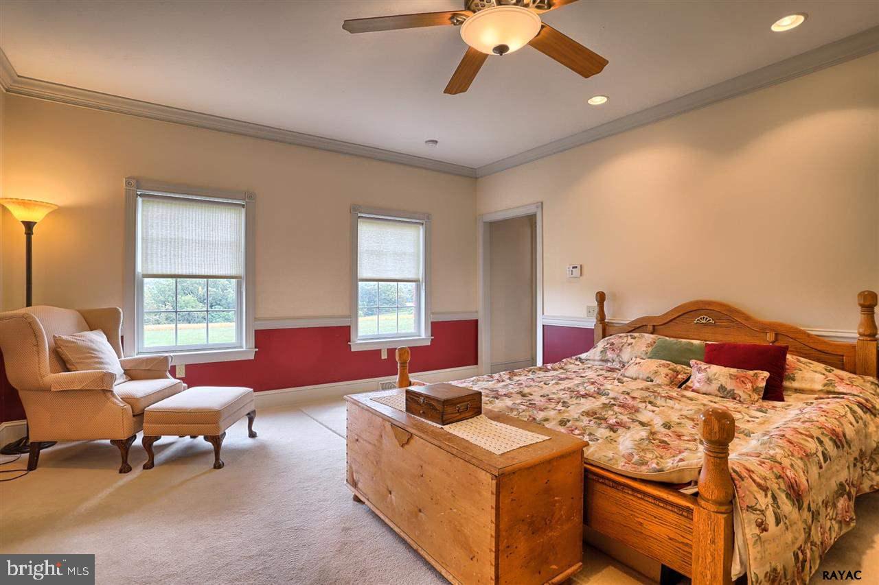 2153 Stoverstown Road Spring Grove, PA 17362 - Photo 25 of 34