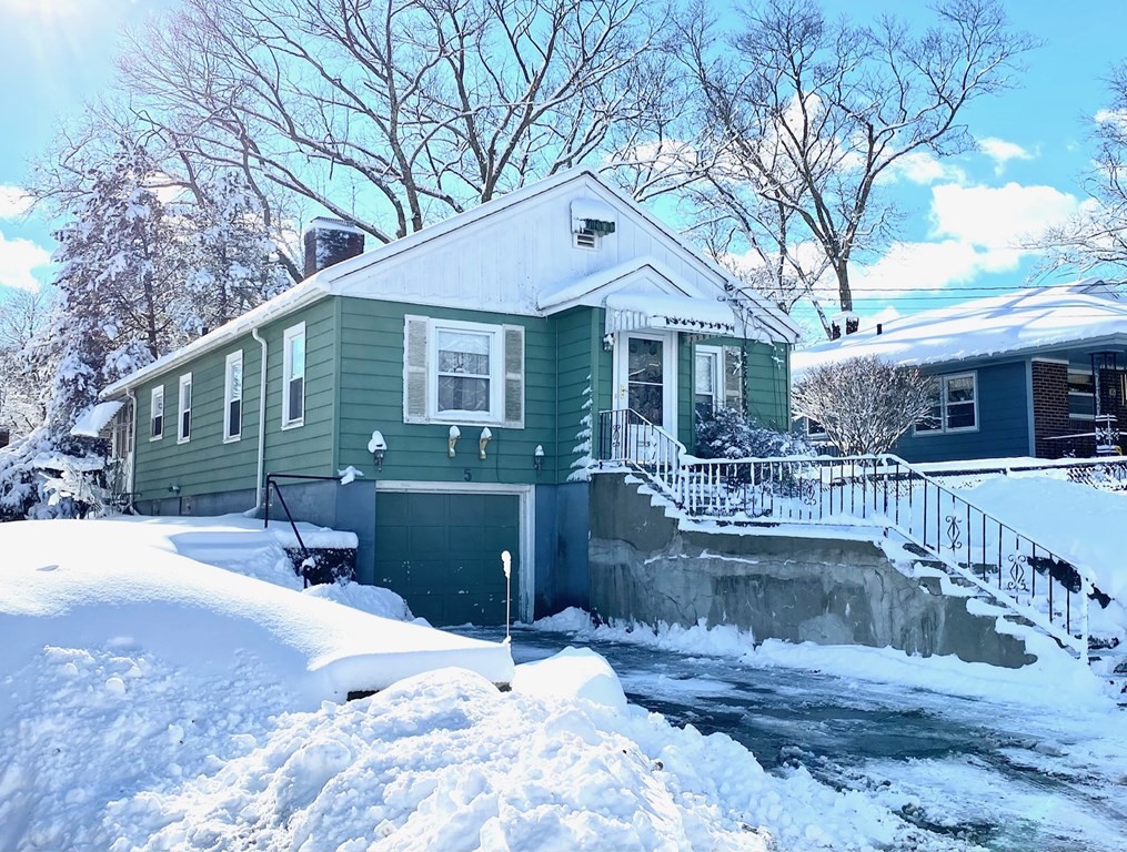 5 Othello Road Worcester, MA 01604 - Photo 1 of 26 Gallery Image 1