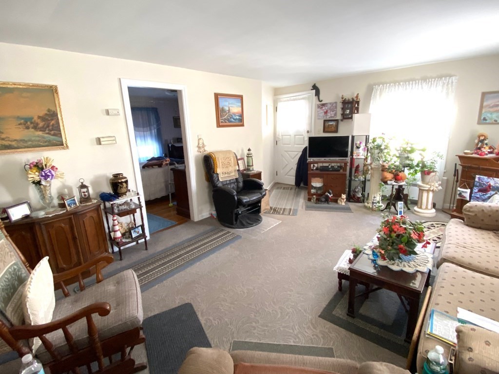 5 Othello Road Worcester, MA 01604 - Photo 11 of 26 Gallery Image 11