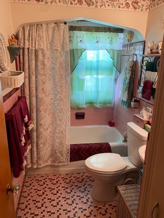 5 Othello Road Worcester, MA 01604 - Photo 13 of 26 Gallery Image 13