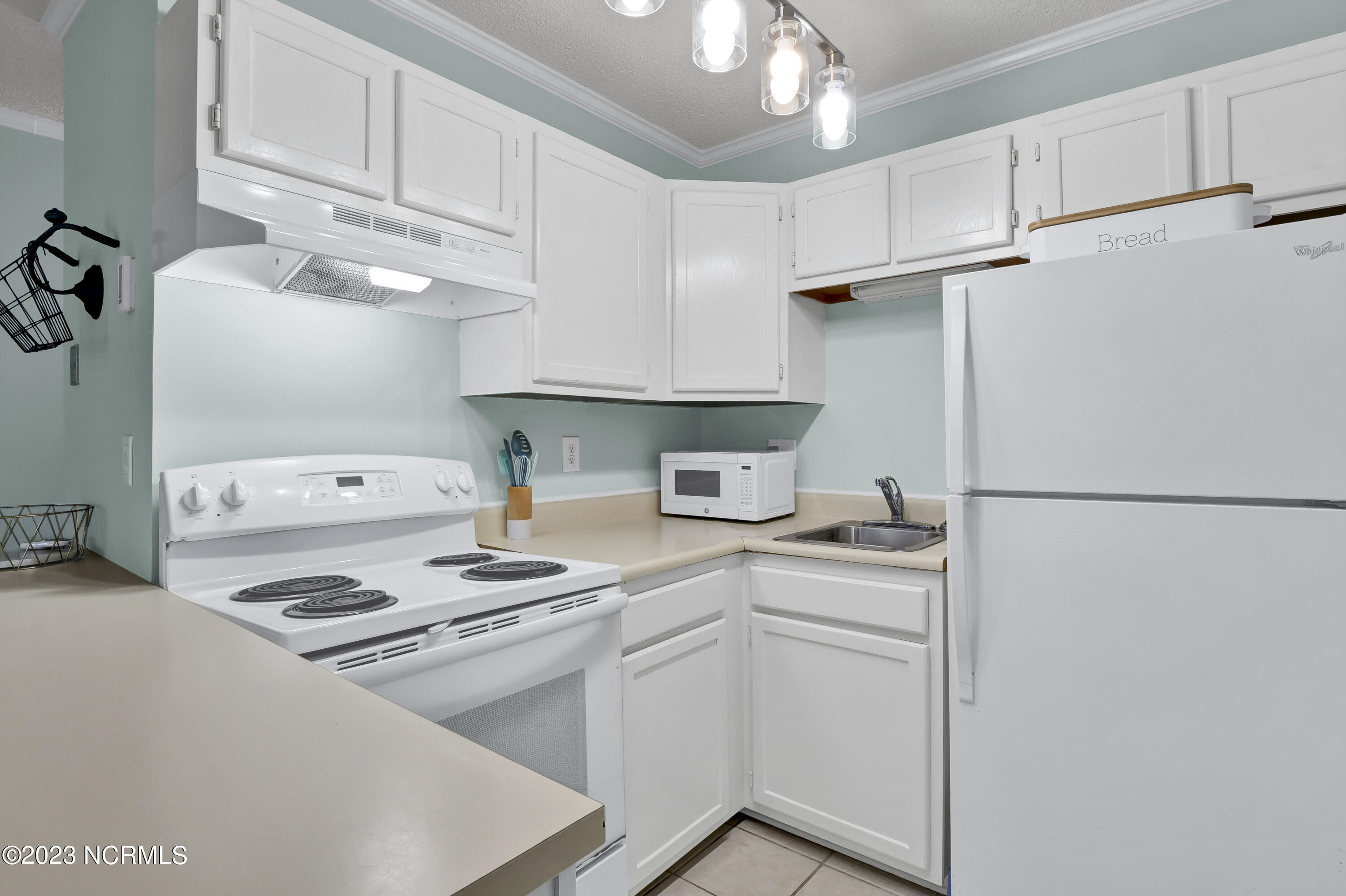 2210 New River Inlet Road, Unit 254 North Topsail Beach, NC 28460 - Photo 11 of 36 PJA13467