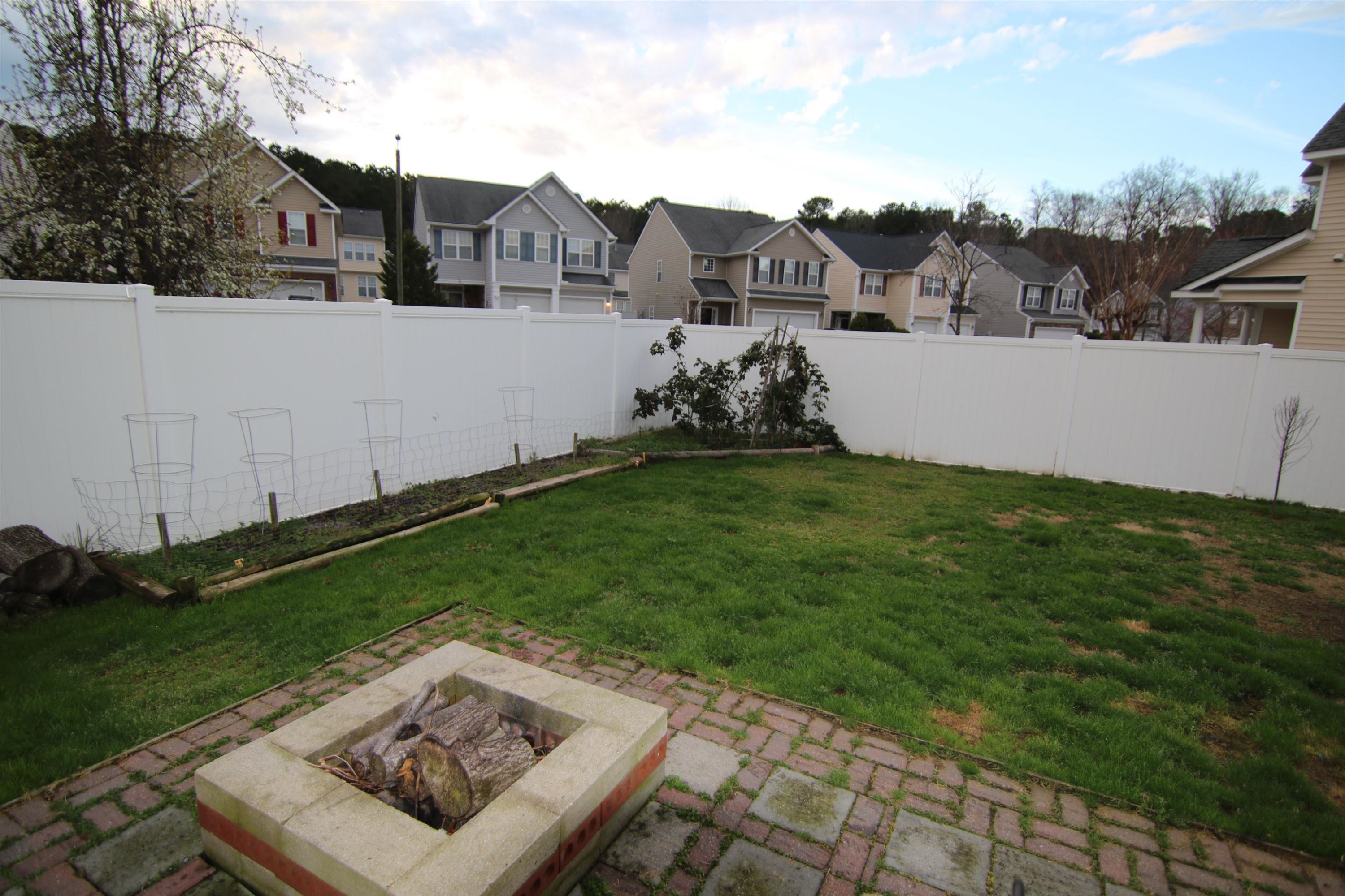 6009 Brambleberry Way Raleigh, NC 27616 - Photo 16 of 39 Photo 16