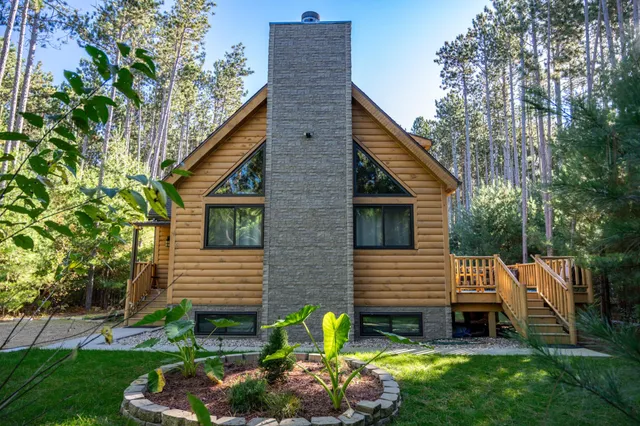 $539,000 | 1782 20th Avenue, Arkdale, WI 54613