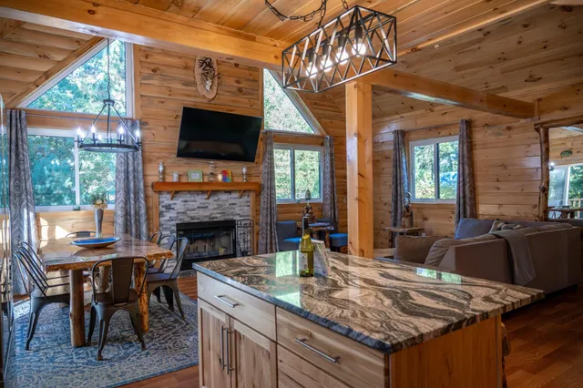 $539,000 | 1782 20th Avenue, Arkdale, WI 54613