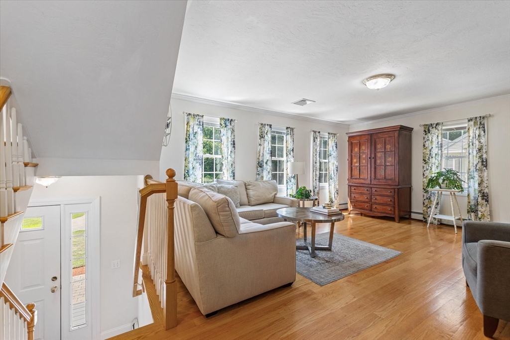 68 Brookfield Road, Unit 102 Charlton, MA 01507 - Photo 6 of 39 Gallery Image 6
