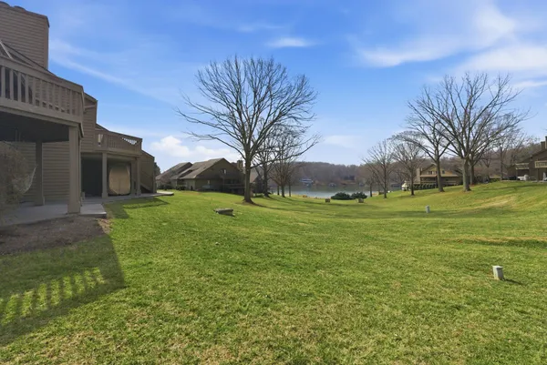 $649,500 | 105 Fawn Haven Lane, Huddleston, VA 24104