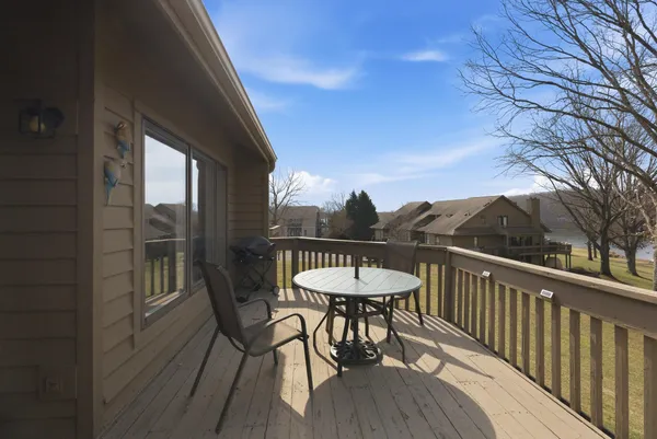 $649,500 | 105 Fawn Haven Lane, Huddleston, VA 24104