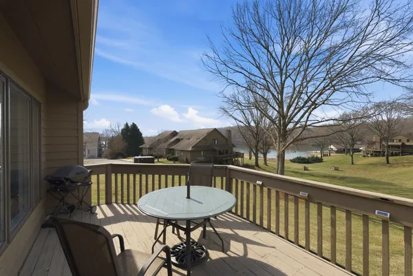 $649,500 | 105 Fawn Haven Lane, Huddleston, VA 24104