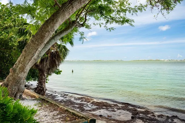 $775,000 | 680 41st Street, Sarasota, FL 34234