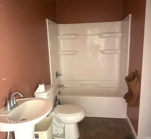 $164,900 | 453 East Oolitic Road, Bedford, IN 47421