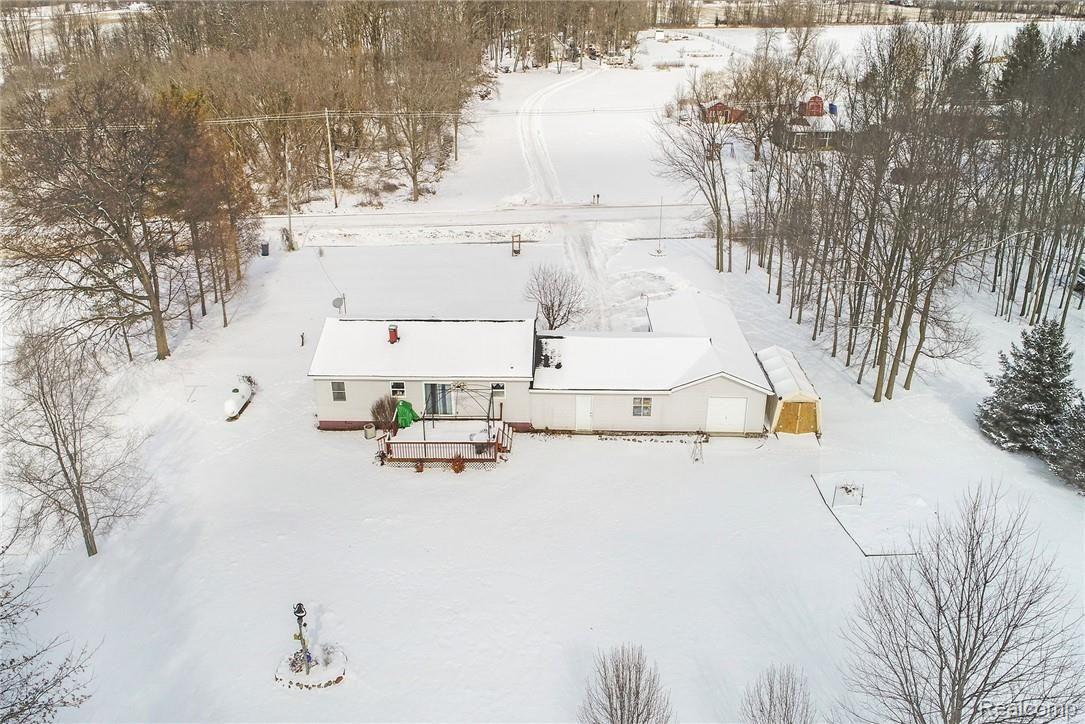11338 Lehring Road Byron, MI 48418 - Photo 29 of 33 DJI_0007.jpg