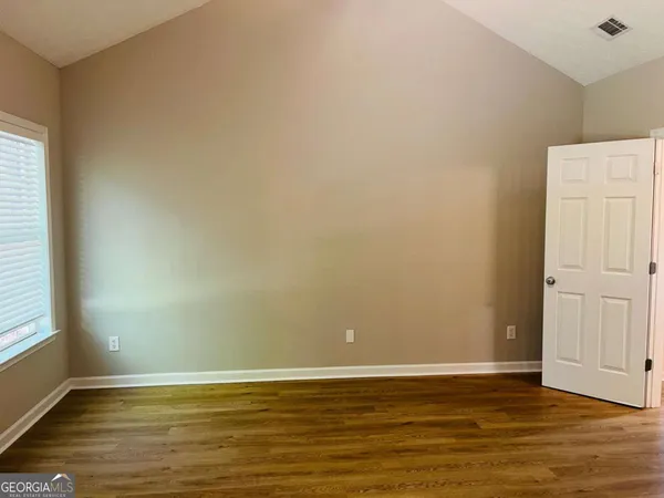 $2,295 | 94 Malvern Hill, Sharpsburg, GA 30277