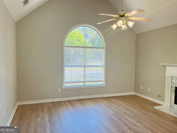 $2,295 | 94 Malvern Hill, Sharpsburg, GA 30277