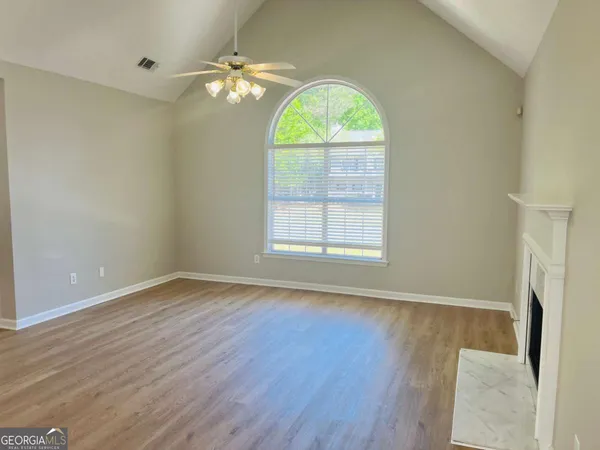 $2,295 | 94 Malvern Hill, Sharpsburg, GA 30277