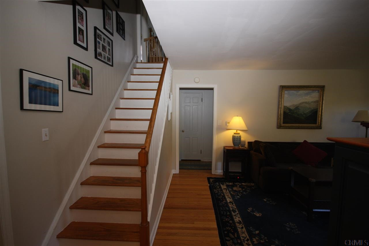 111 Winne Road Bethlehem, NY 12054 - Photo 2 of 25 Photo 2