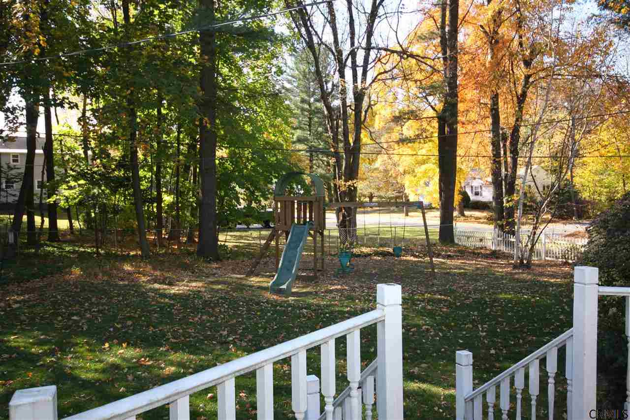 111 Winne Road Bethlehem, NY 12054 - Photo 23 of 25 Photo 23