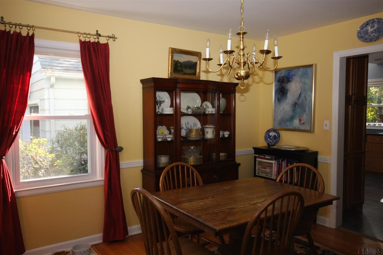 111 Winne Road Bethlehem, NY 12054 - Photo 5 of 25 Photo 5