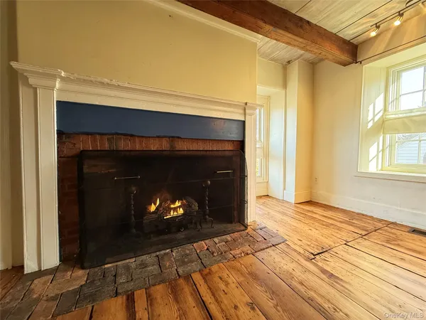 a living room with a fireplace in it