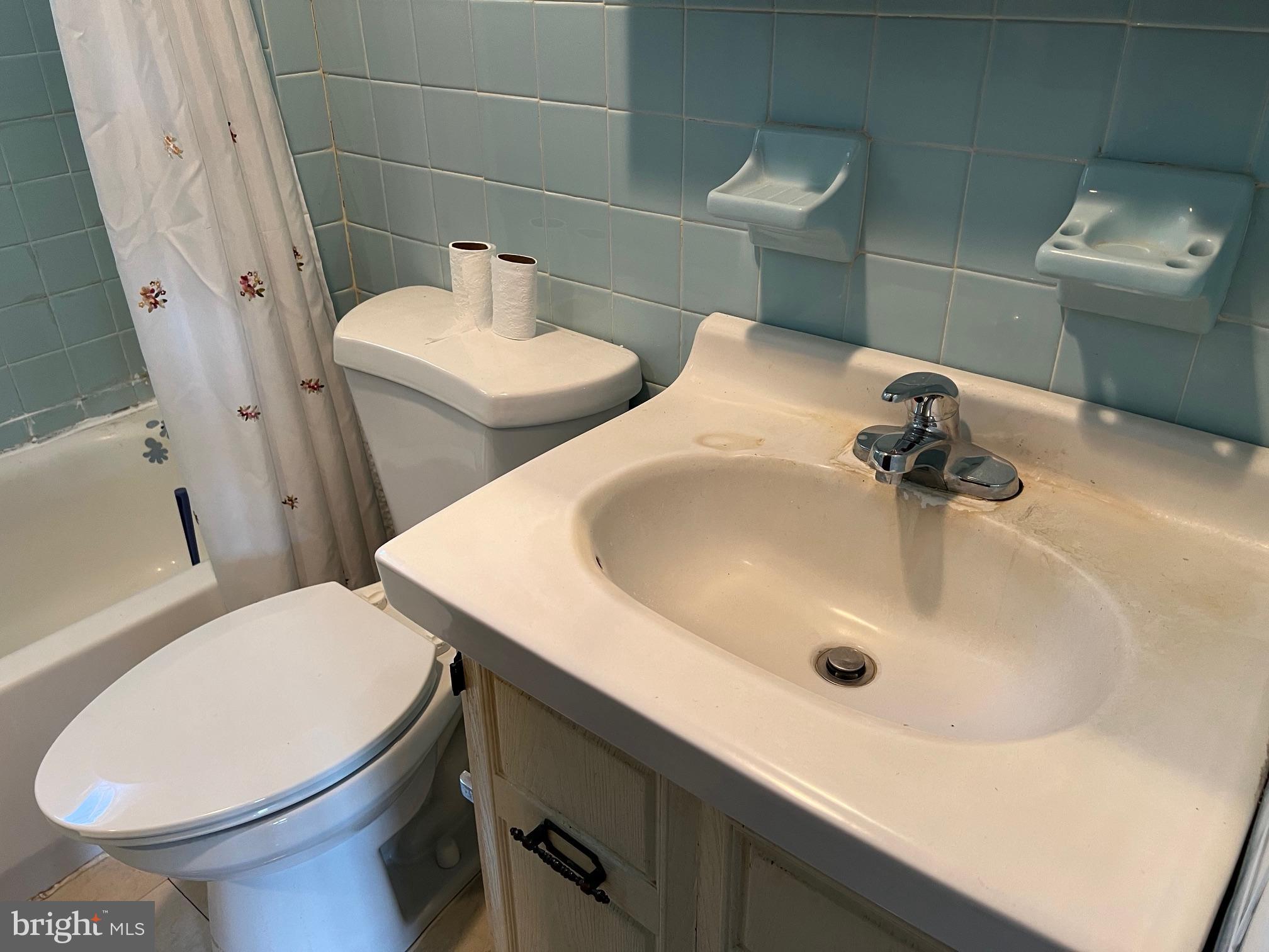 201 Cambridge Road Camden, DE 19934 - Photo 20 of 43 Full Bath
