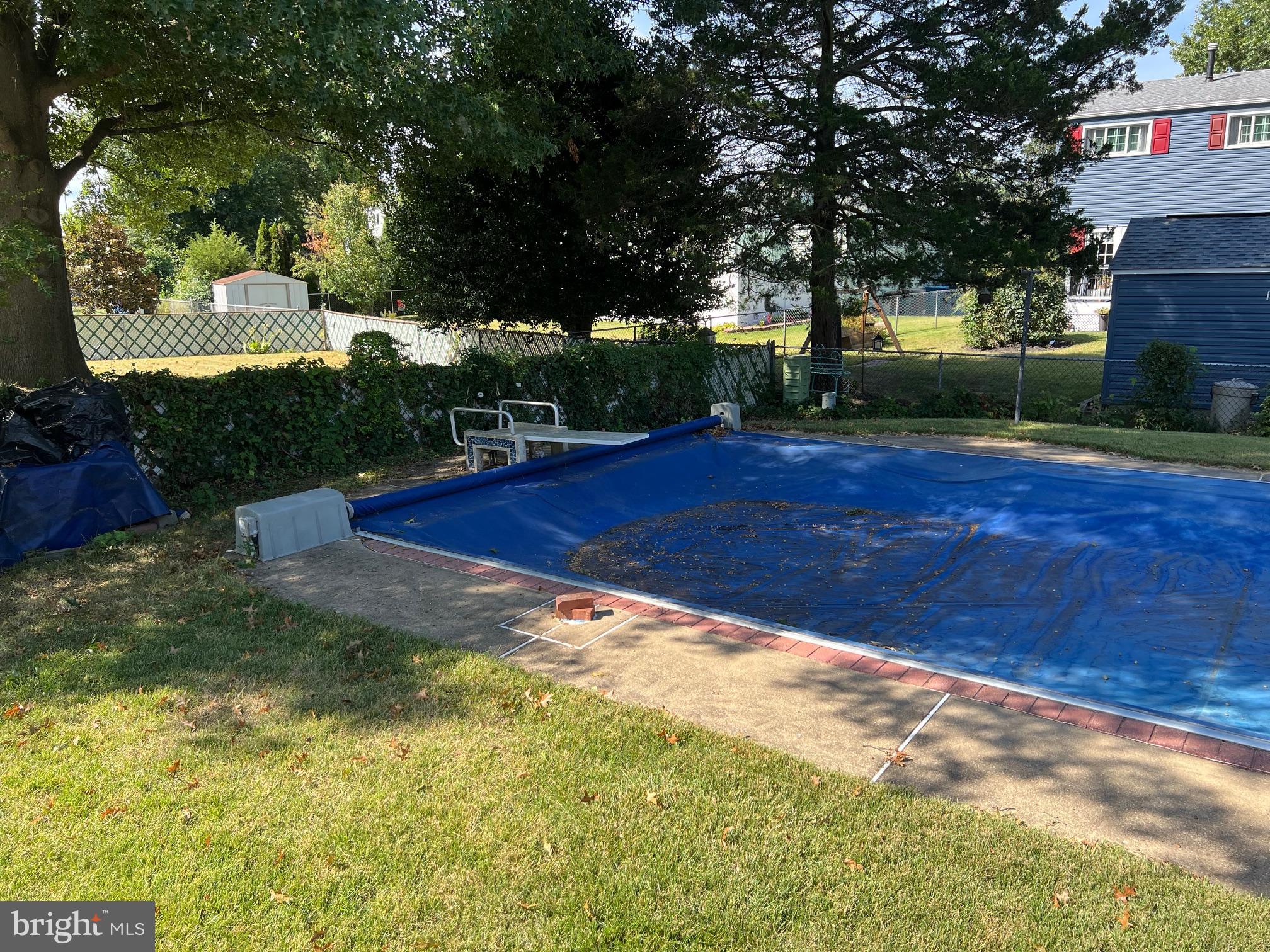 201 Cambridge Road Camden, DE 19934 - Photo 28 of 43 Inground Pool