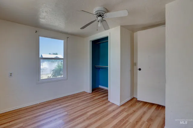 $172,000 | 167 West 3rd Avenue, Glenns Ferry, ID 83623