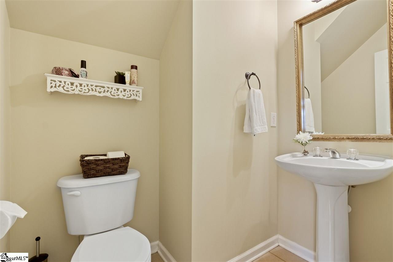 102 Ridgebrook Way Greenville, SC 29605 - Photo 17 of 36 Gallery Image 17